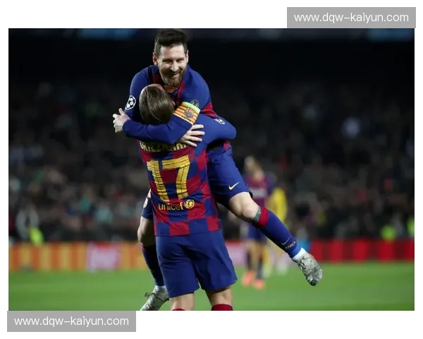 恩怨纠缠，主裁的哨音如何改写巴萨与巴黎的史诗？